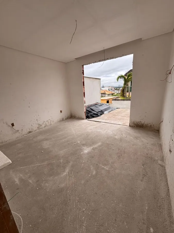 Casa à venda no Parque Ipiranga II, Resende