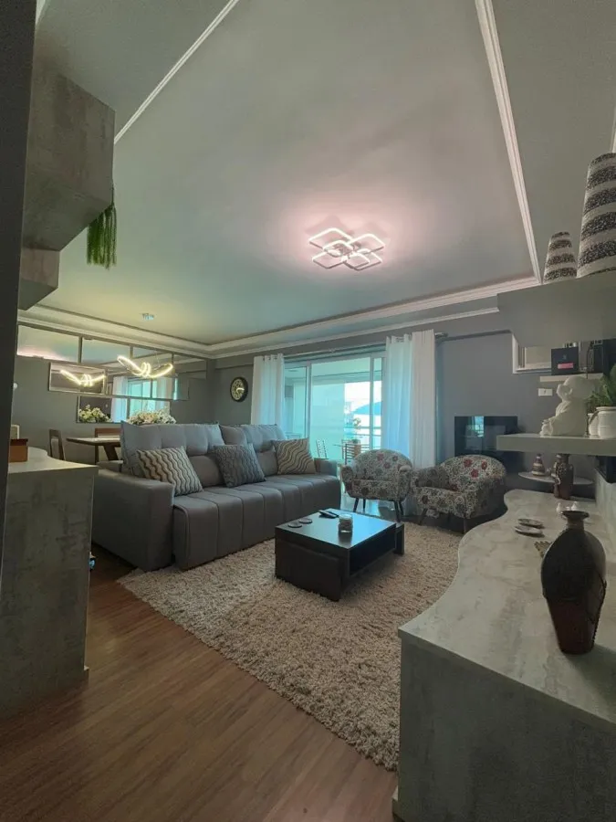Apartamento à venda, Resende