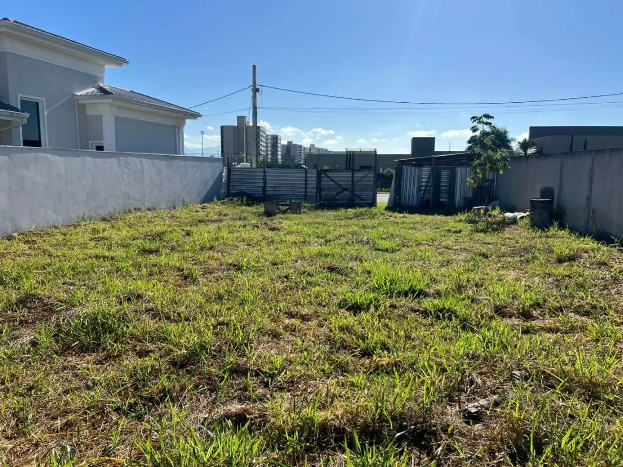 Terreno à venda, Resende